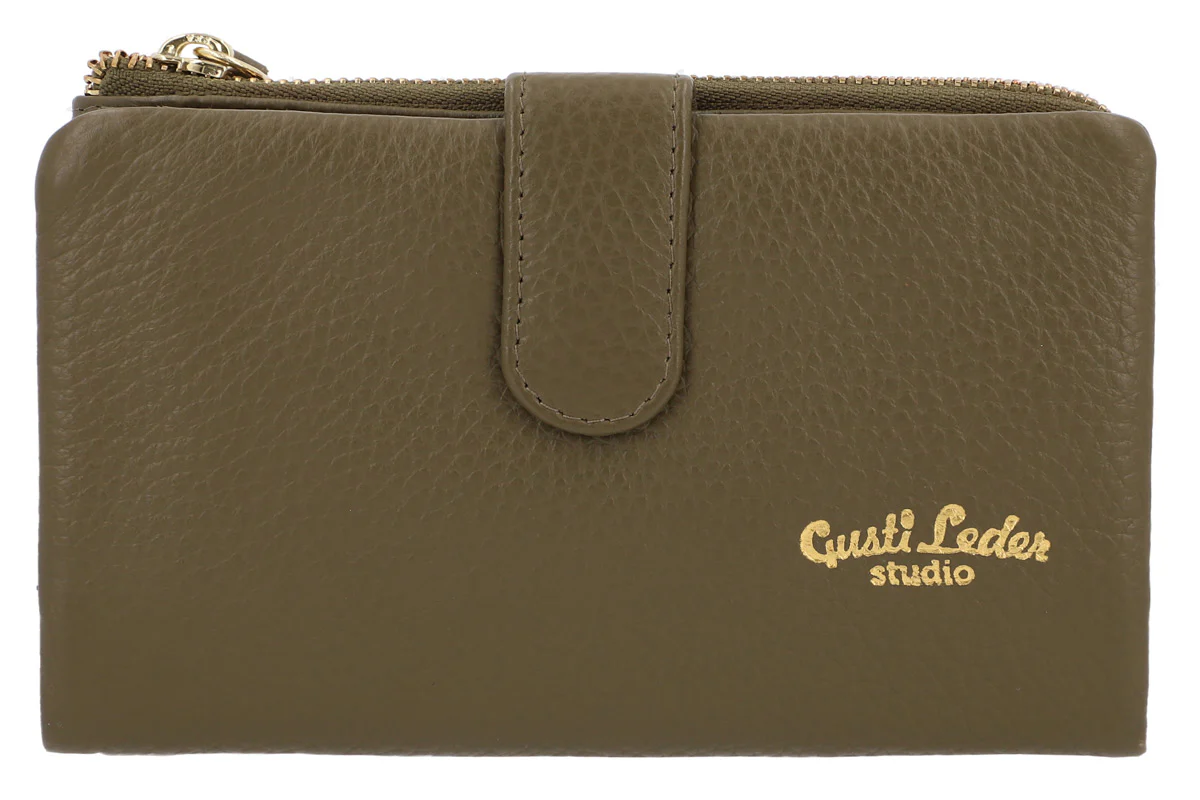 Levi - Image 6