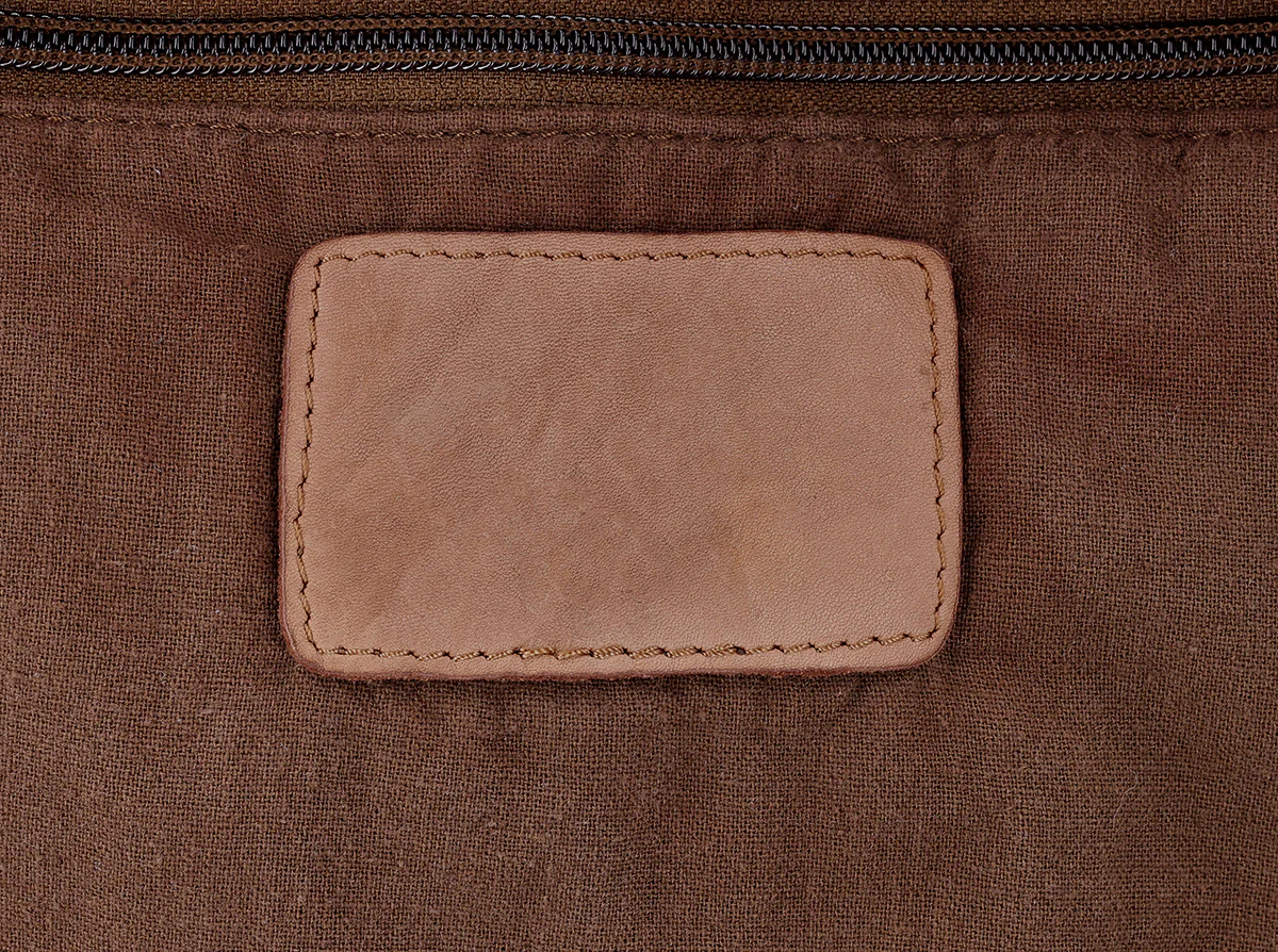 Alexis - Image 11