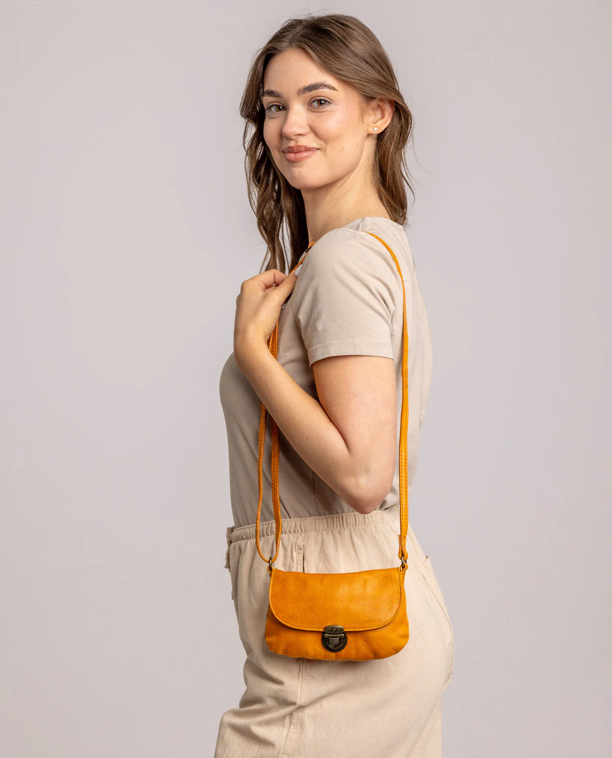 Rona - Image 4
