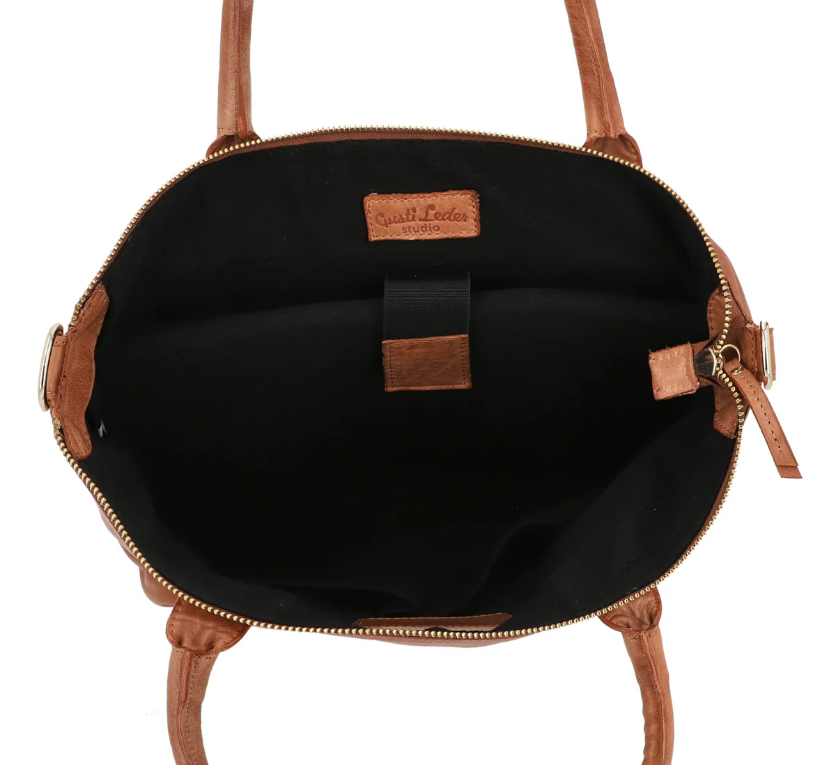 Mia - Image 4