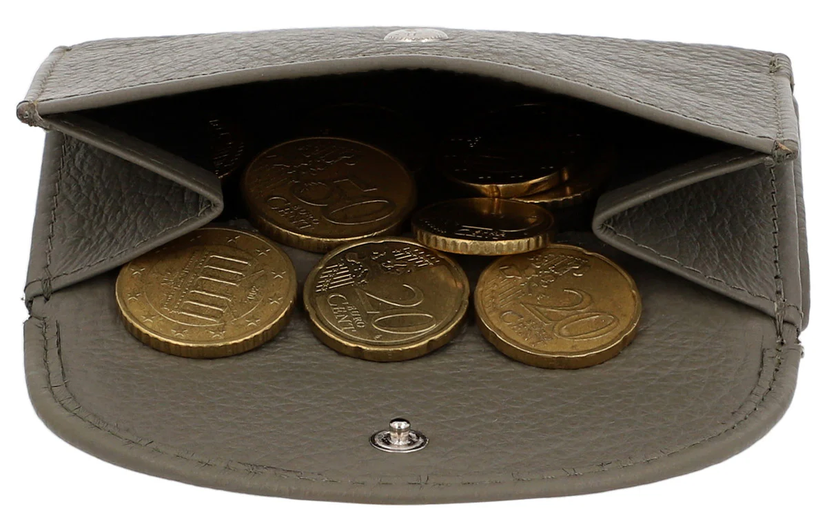 Abella - Image 6
